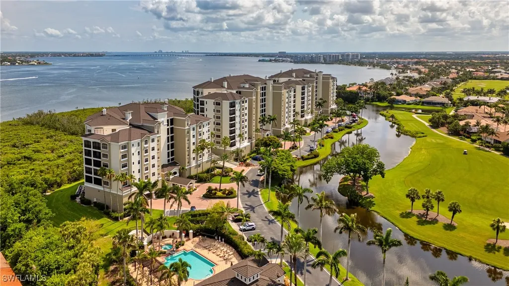 Fort Myers FL, 11640 Court Of Palms, Unit 103