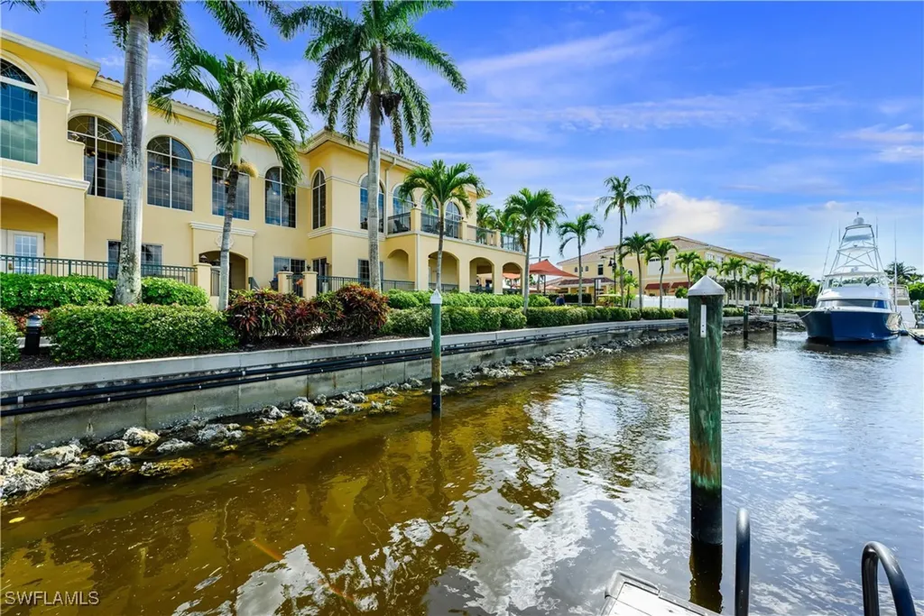 11640 Court Of Palms Fort Myers FL 33908