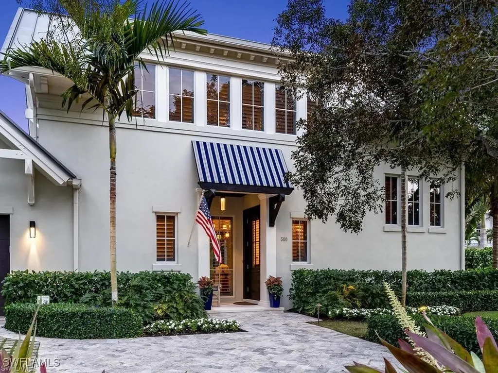 500 3rd Avenue N Naples FL 34102