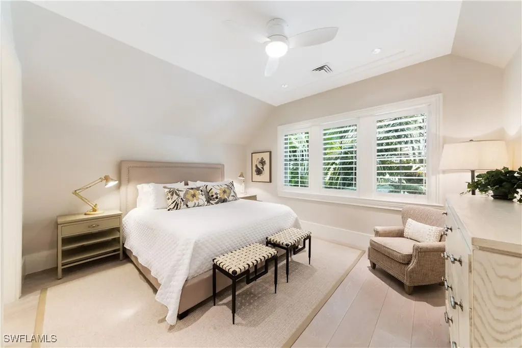 500 3rd Avenue N Naples FL 34102