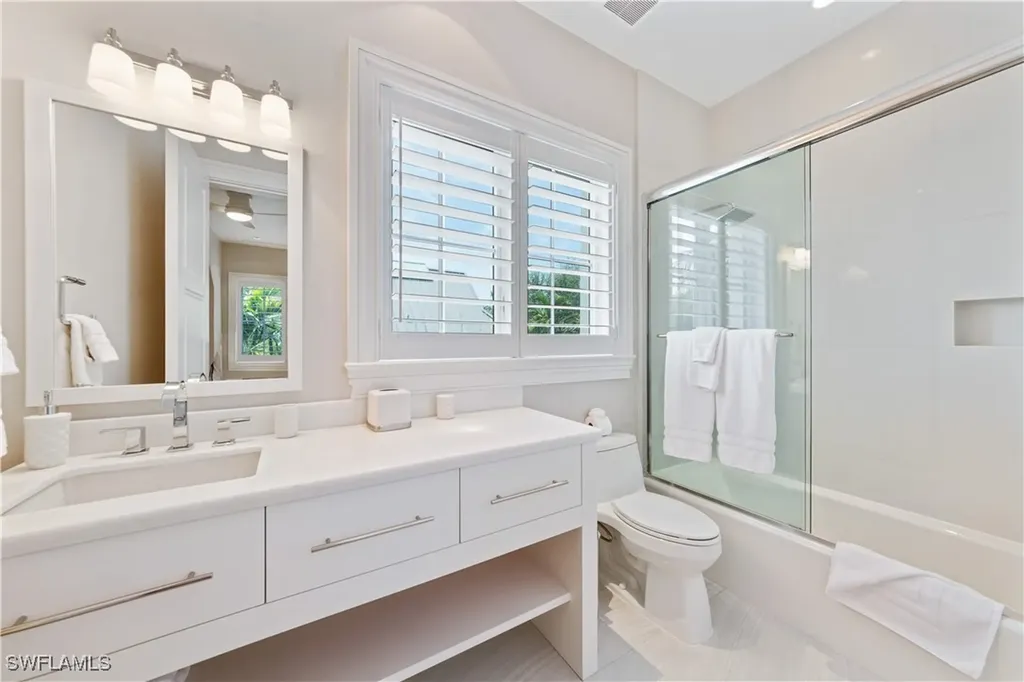 500 3rd Avenue N Naples FL 34102