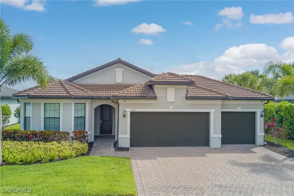 2337 Tangerine Lane Naples FL 34120