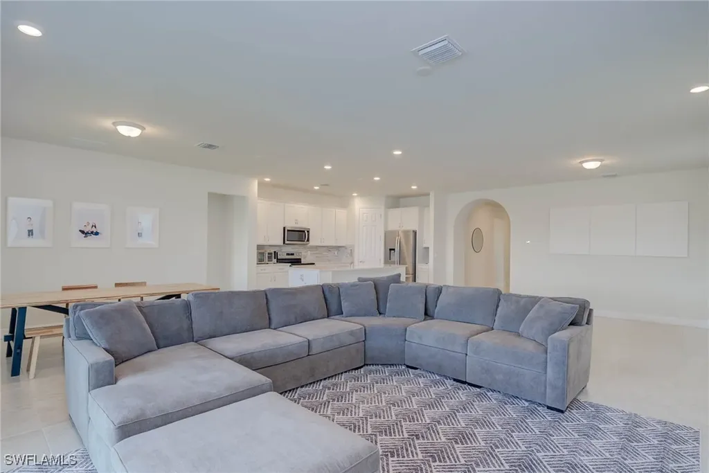 2337 Tangerine Lane Naples FL 34120