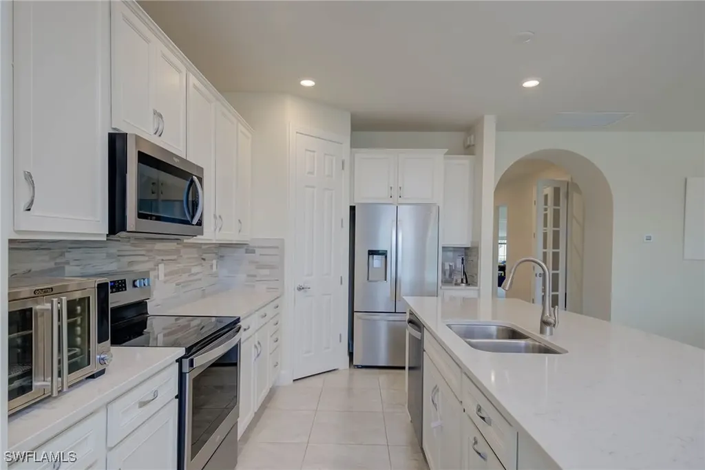 2337 Tangerine Lane Naples FL 34120
