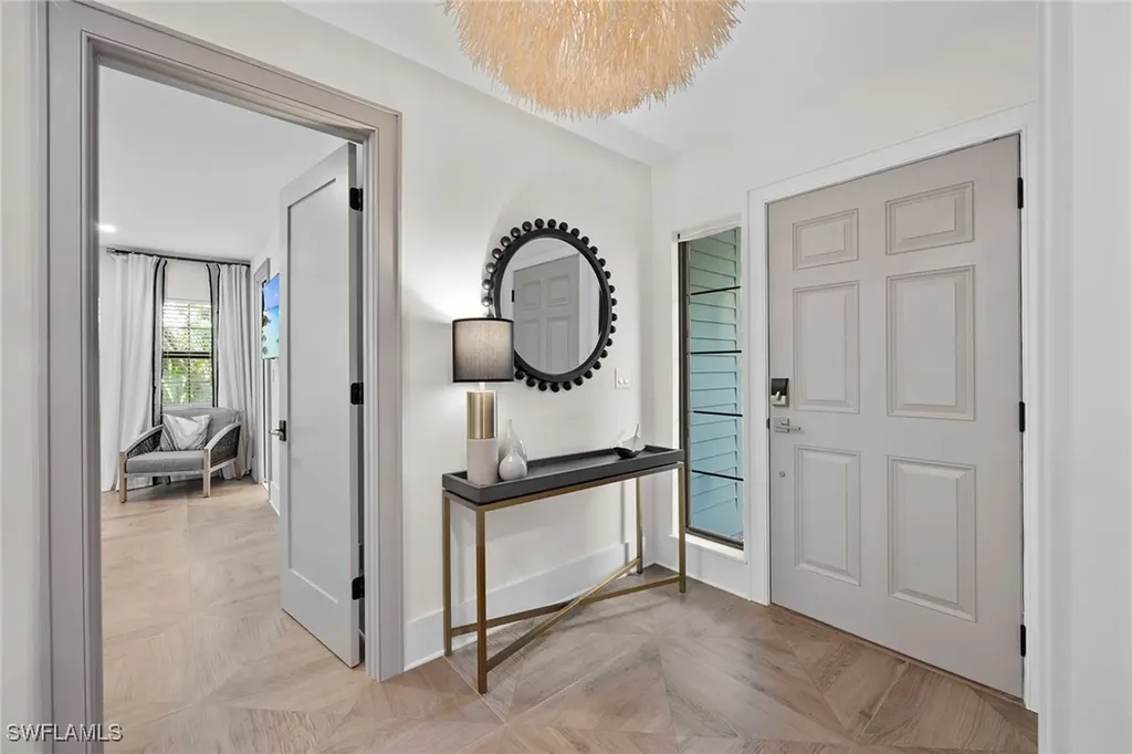 392 7th Avenue S Naples FL 34102