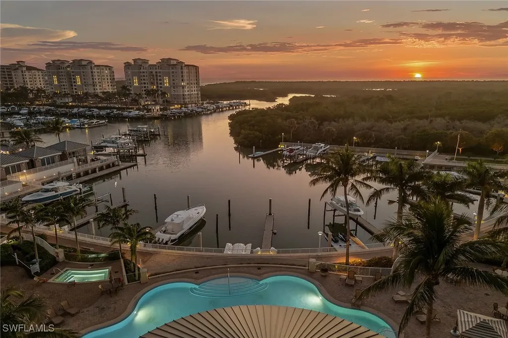 13675 Vanderbilt Drive Naples FL 34110