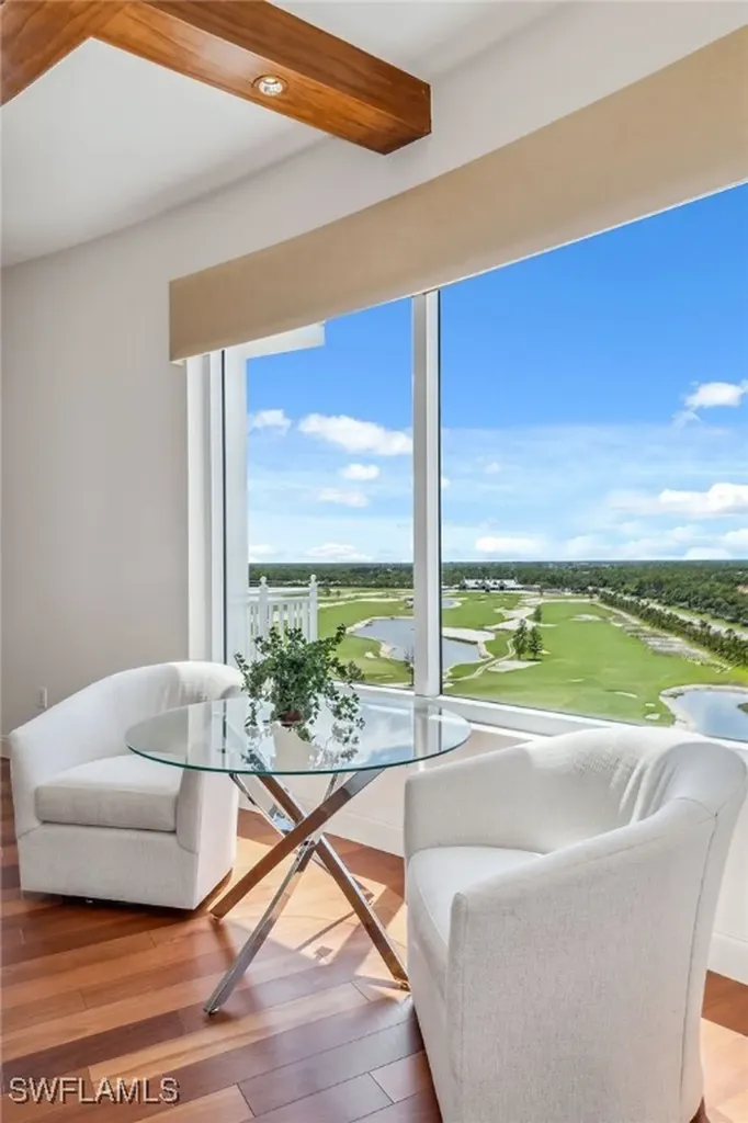 13675 Vanderbilt Drive Naples FL 34110