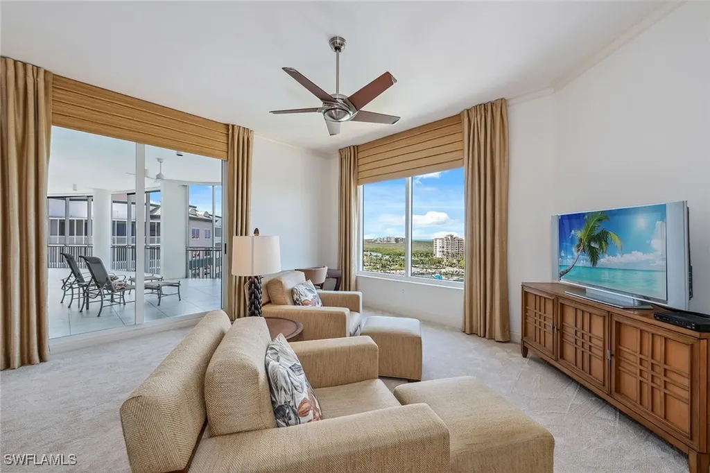 13675 Vanderbilt Drive Naples FL 34110