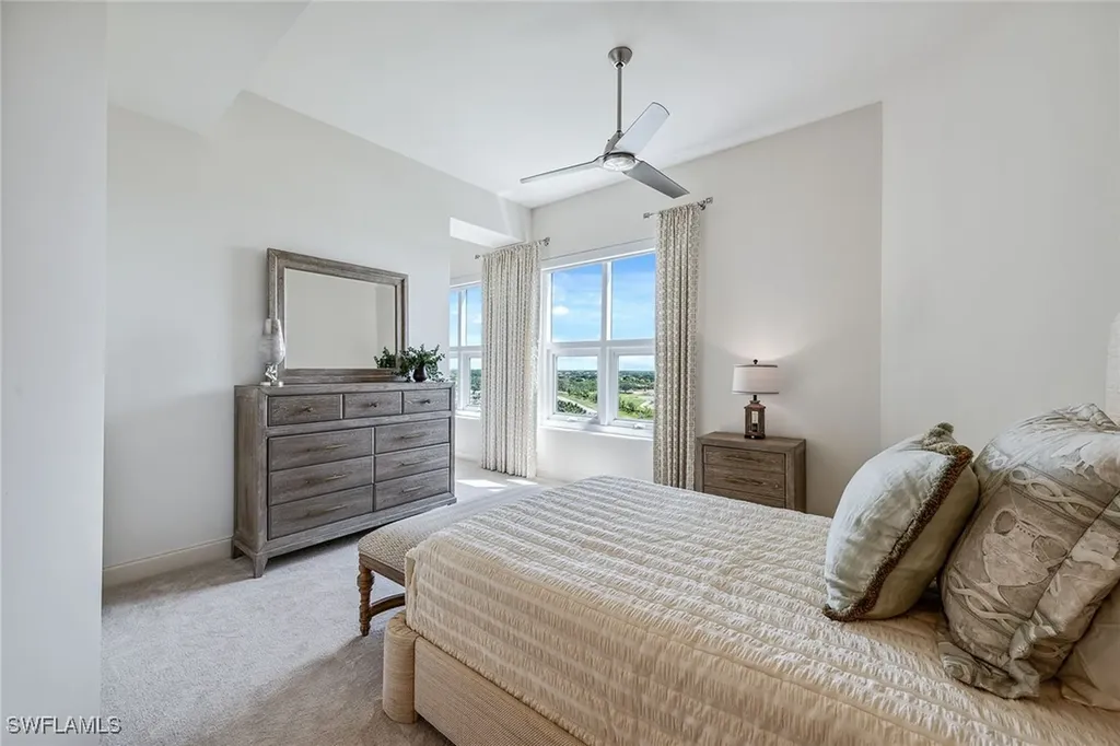 13675 Vanderbilt Drive Naples FL 34110