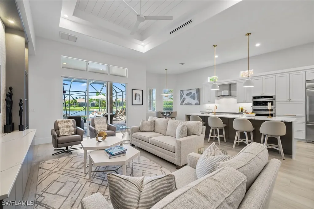 6597 Caldecott Drive Naples FL 34113