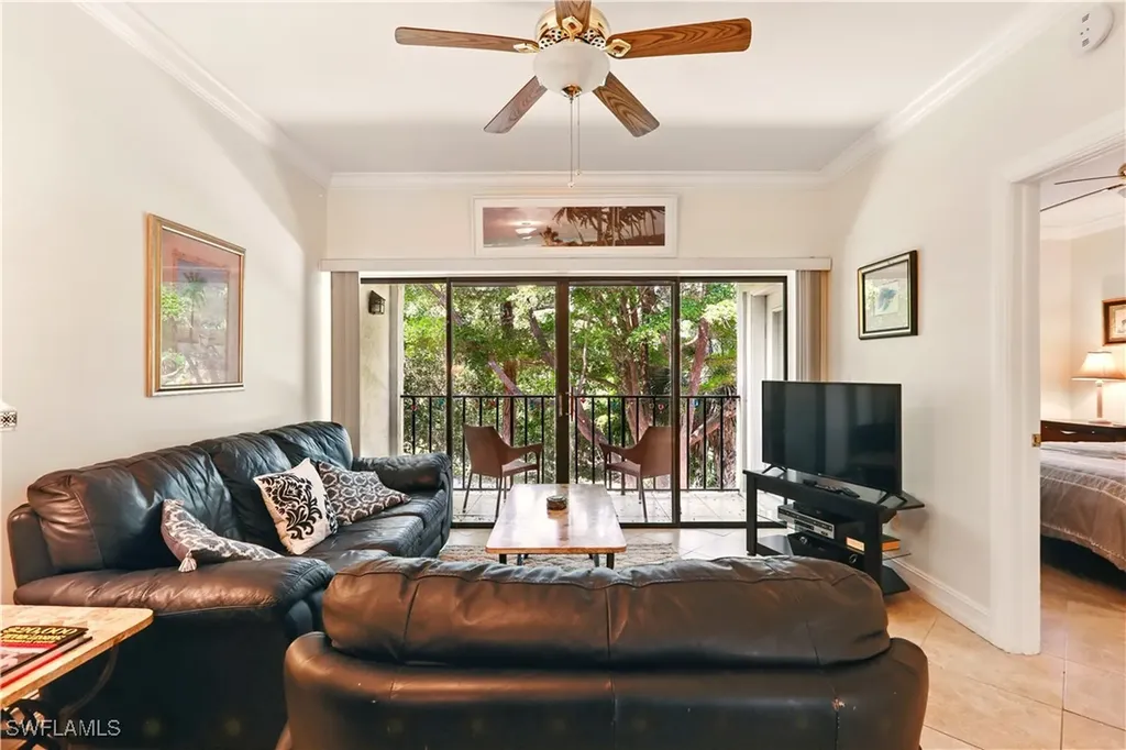 3323 Olympic Drive Naples FL 34105