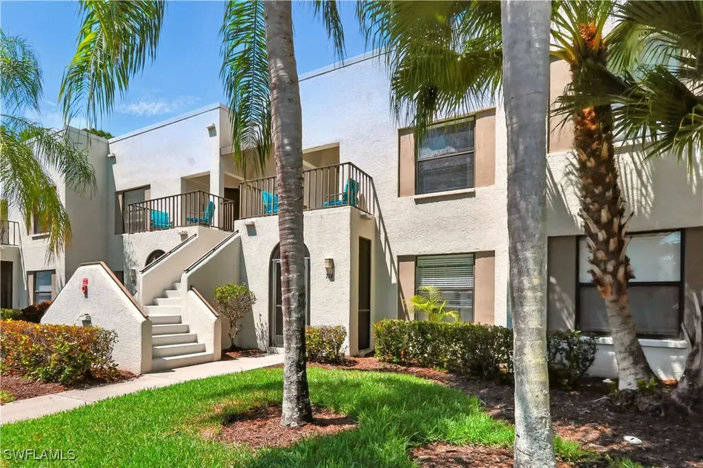 3323 Olympic Drive Naples FL 34105
