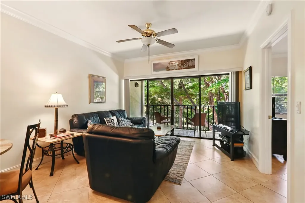 3323 Olympic Drive Naples FL 34105