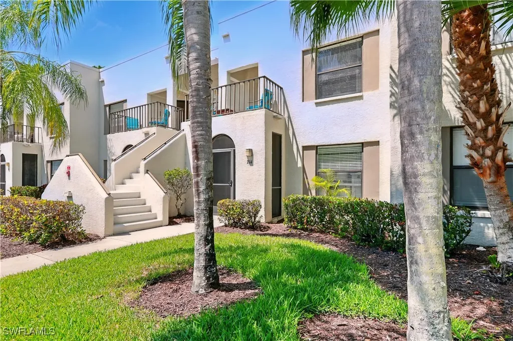 3323 Olympic Drive Naples FL 34105