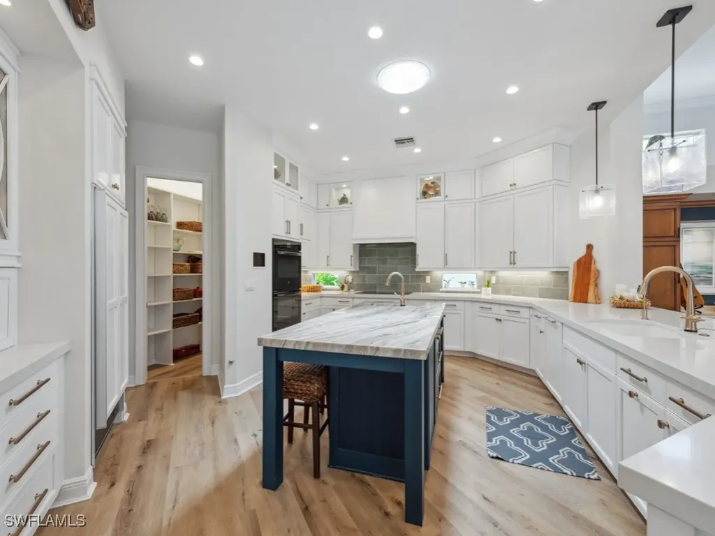 27508 Riverbank Drive Bonita Springs FL 34134