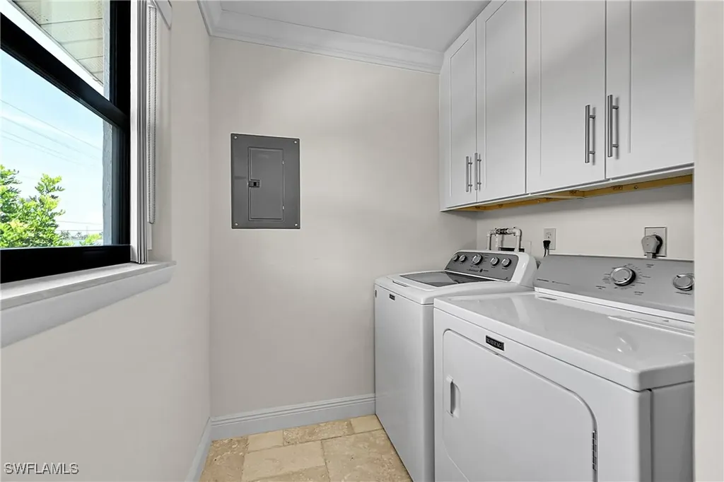 131 SW 47th Terrace Cape Coral FL 33914