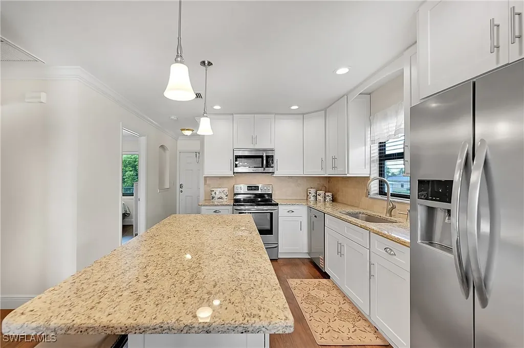 131 SW 47th Terrace Cape Coral FL 33914