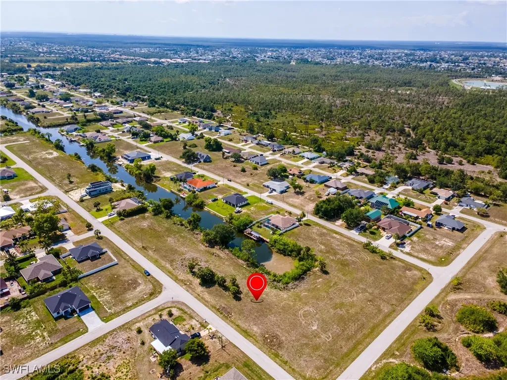 2205 NE 27th Street Cape Coral FL 33909