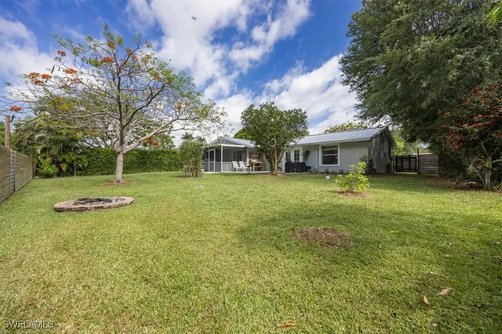 2777 Clipper Way Naples FL 34104