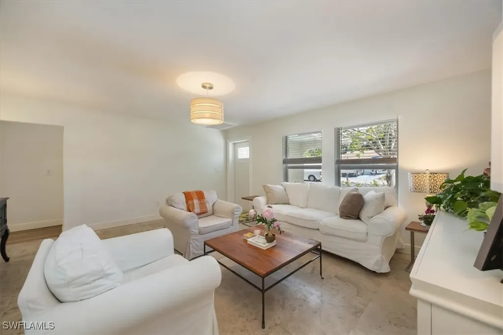 2777 Clipper Way Naples FL 34104