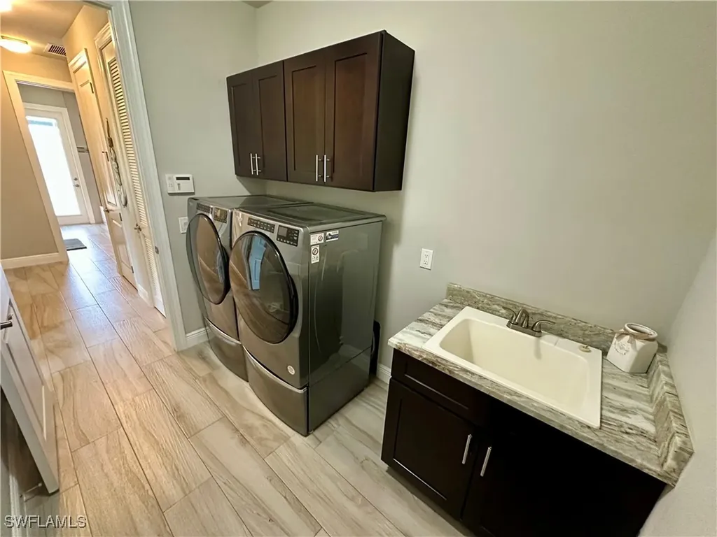 410 SE 26th Terrace Cape Coral FL 33904