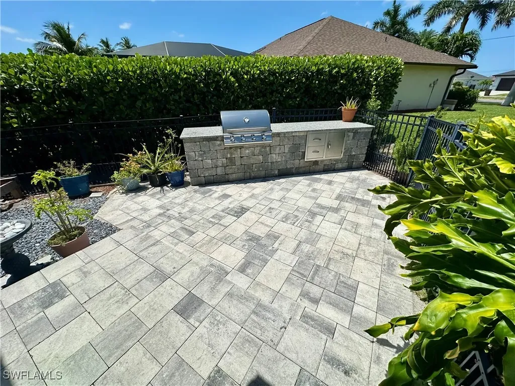 410 SE 26th Terrace Cape Coral FL 33904