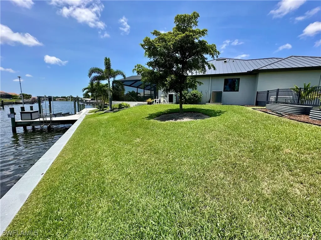 410 SE 26th Terrace Cape Coral FL 33904