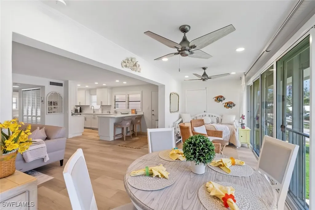 1910 Gulf Shore Boulevard N Naples FL 34102