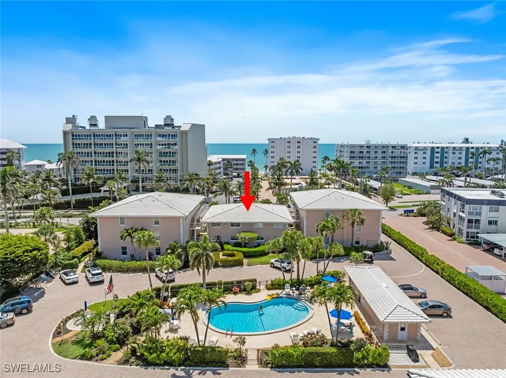 1910 Gulf Shore Boulevard N Naples FL 34102