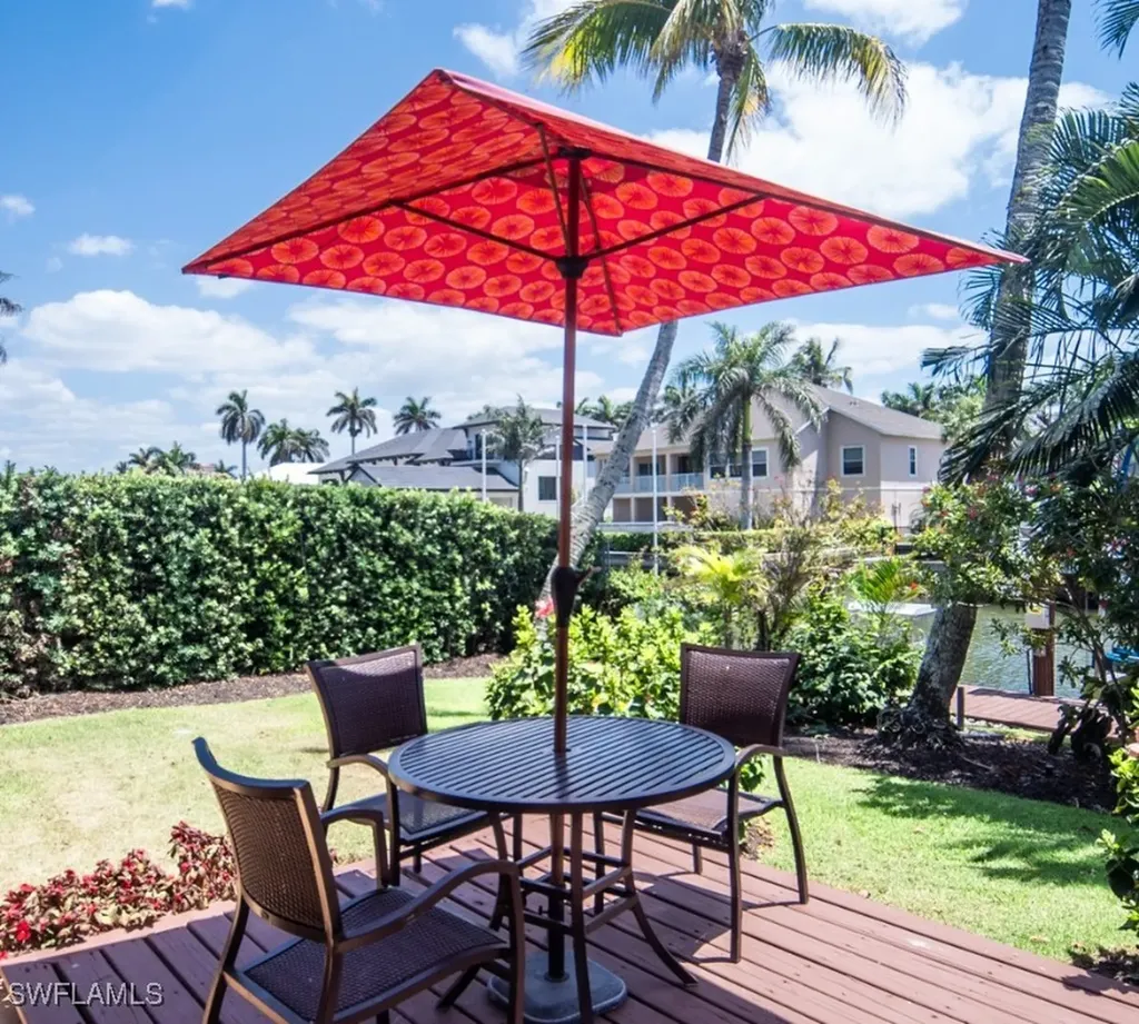 374 14th Avenue S Naples FL 34102