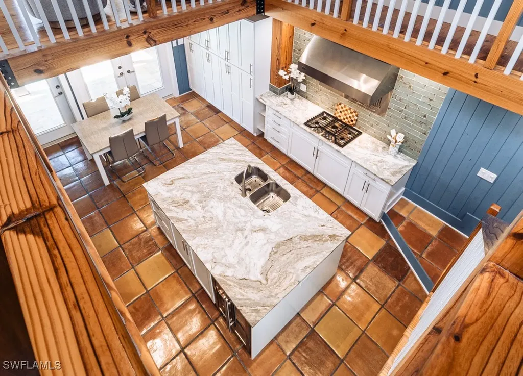 374 14th Avenue S Naples FL 34102