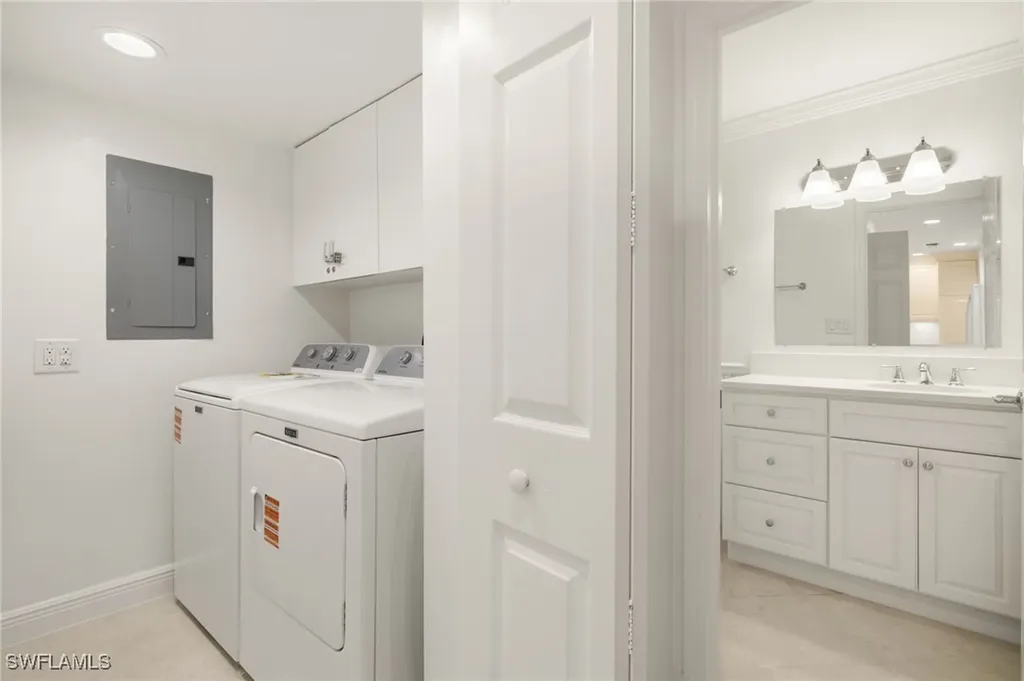 1785 Middle Gulf Drive Sanibel FL 33957