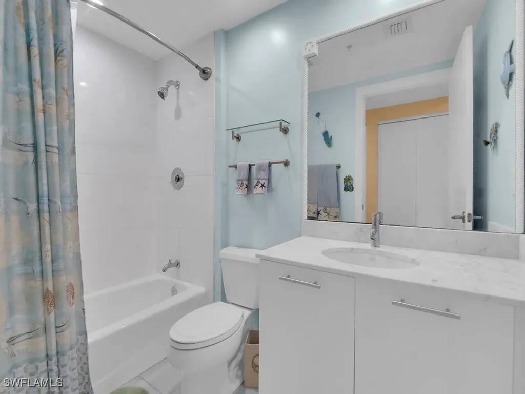 3000 Oasis Grand Boulevard Fort Myers FL 33916