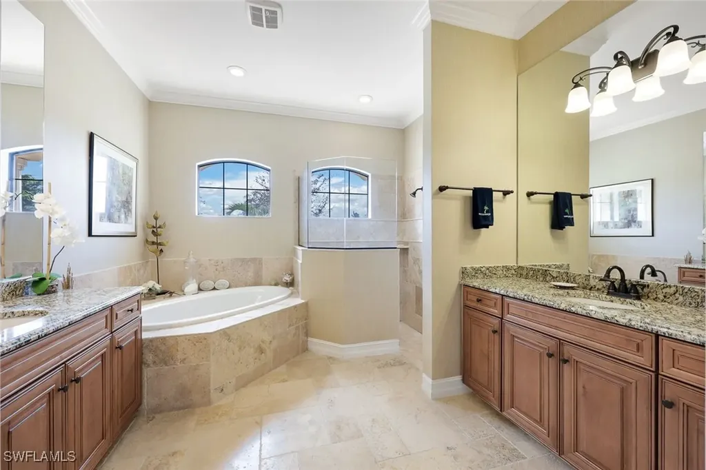 9856 Corso Bello Drive Naples FL 34113