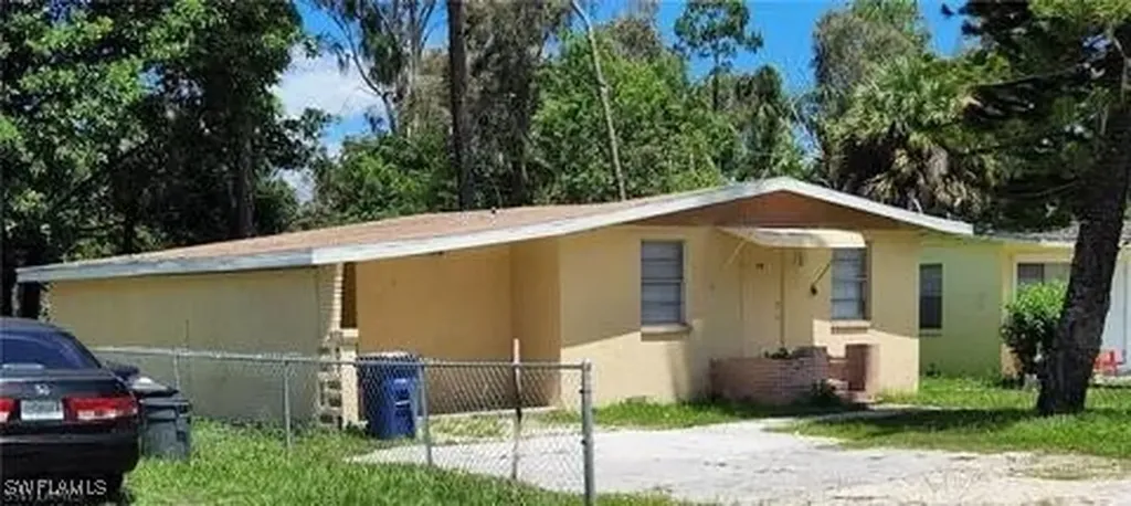 5640 4th Avenue Fort Myers FL 33907