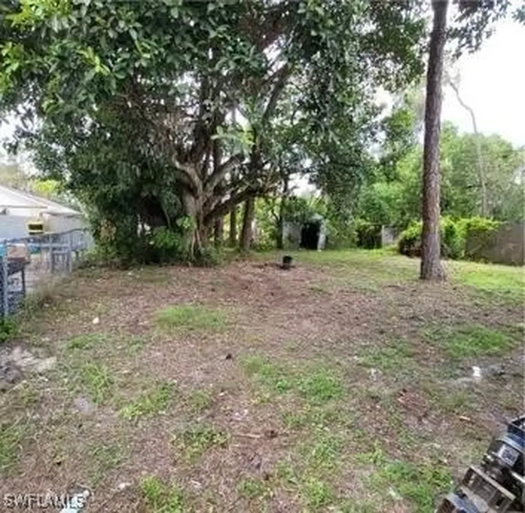 5640 4th Avenue Fort Myers FL 33907