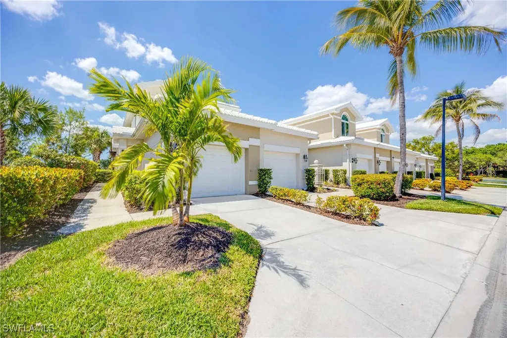 4685 Hawks Nest Way Naples FL 34114