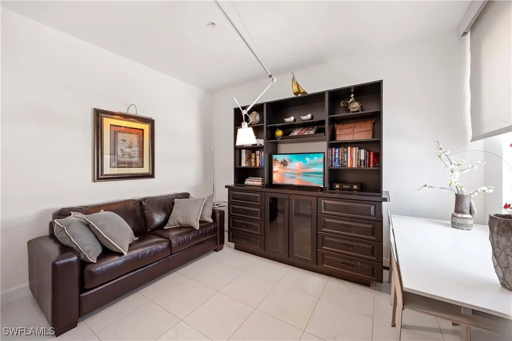 4685 Hawks Nest Way Naples FL 34114