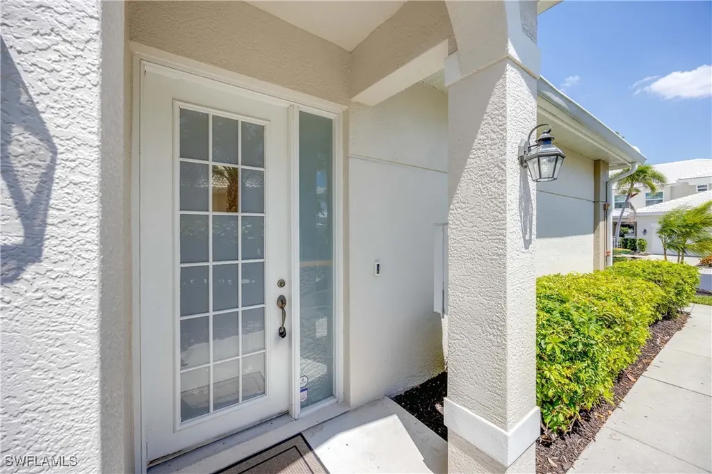 4685 Hawks Nest Way Naples FL 34114