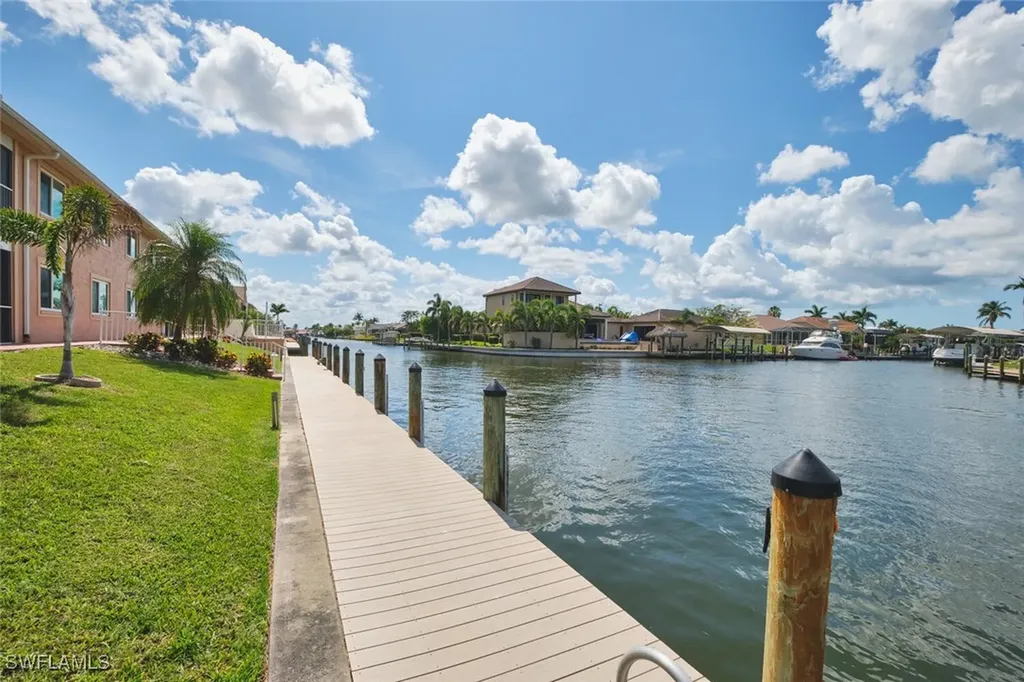 1124 SW 48th Terrace Cape Coral FL 33914