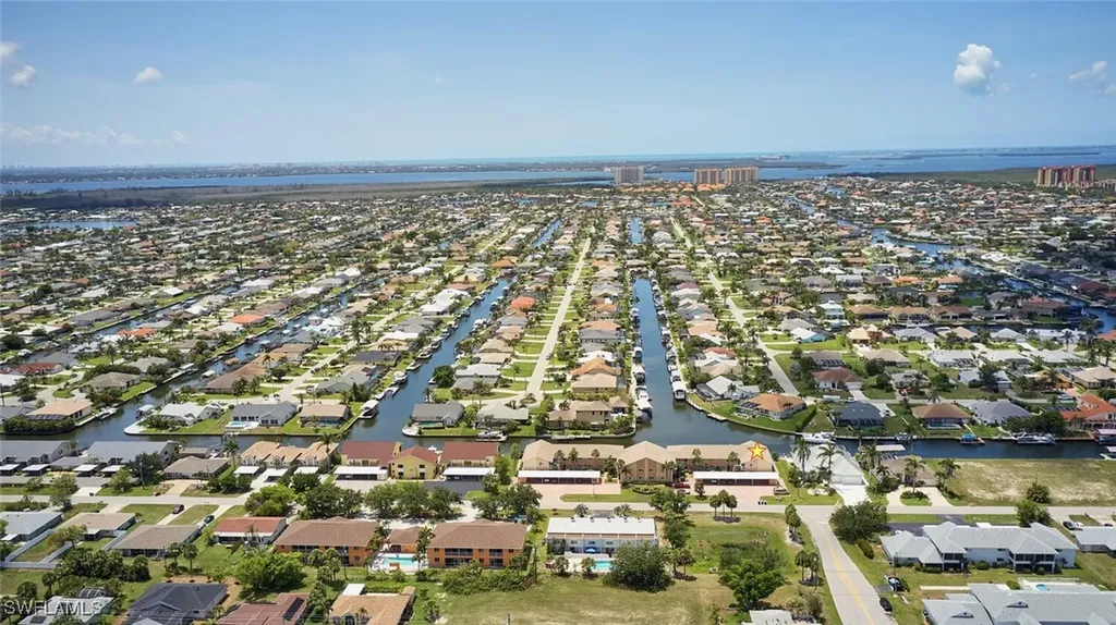 1124 SW 48th Terrace Cape Coral FL 33914