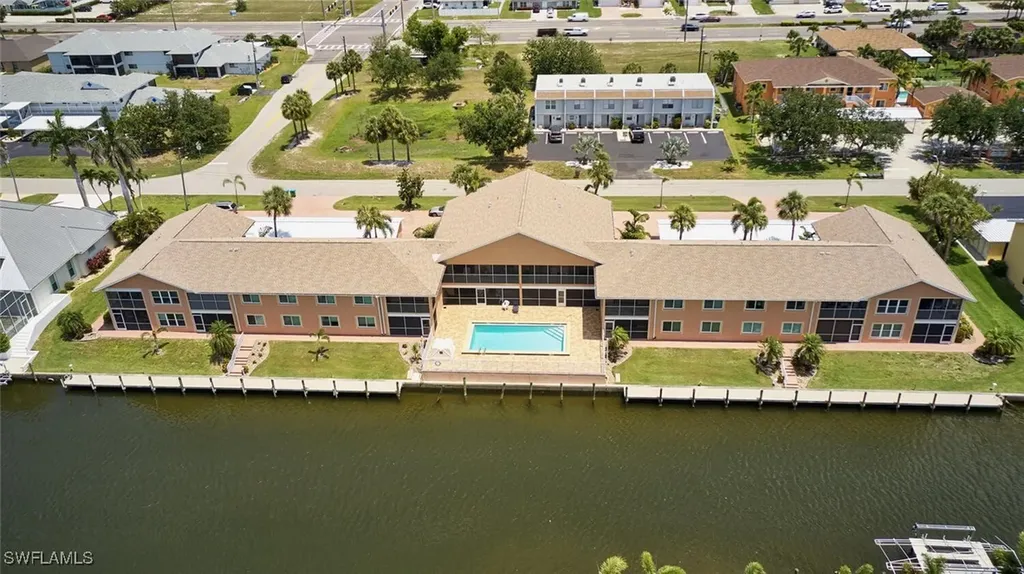 1124 SW 48th Terrace Cape Coral FL 33914