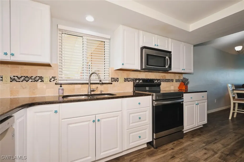 1124 SW 48th Terrace Cape Coral FL 33914