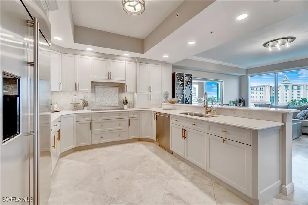 8787 Bay Colony Drive Naples FL 34108