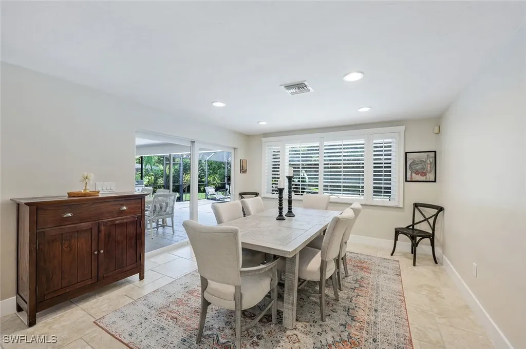 725 Old Trail Drive Naples FL 34103