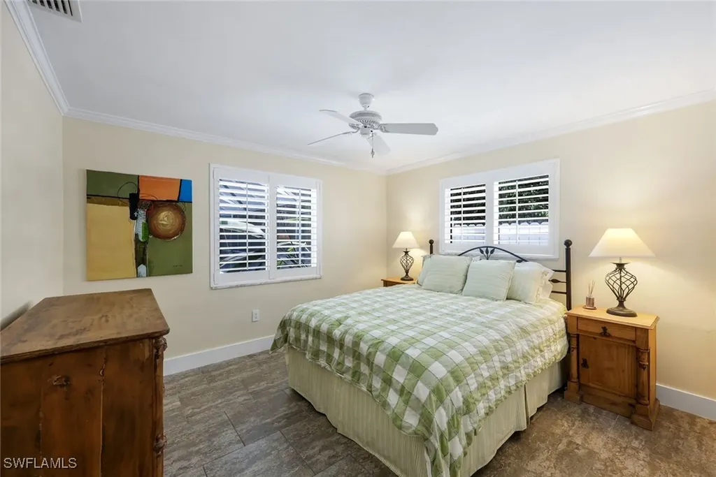 725 Old Trail Drive Naples FL 34103