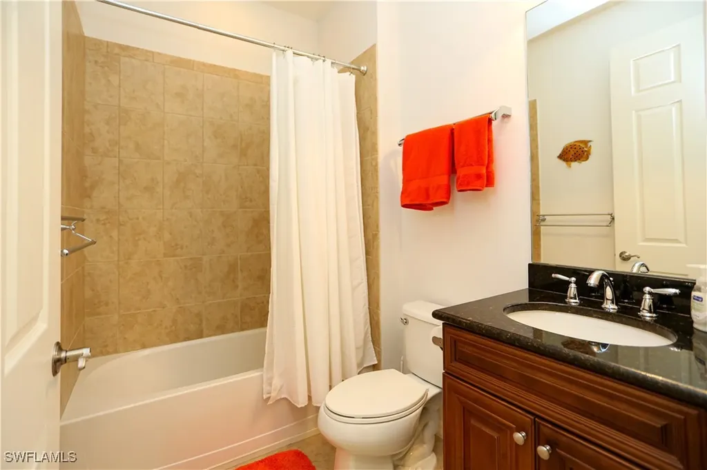 9082 Capistrano Street N Naples FL 34113