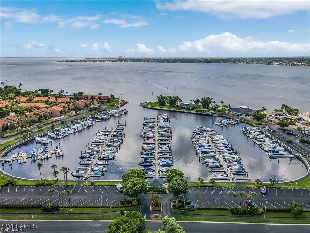 4604 Flagship Drive Fort Myers FL 33919