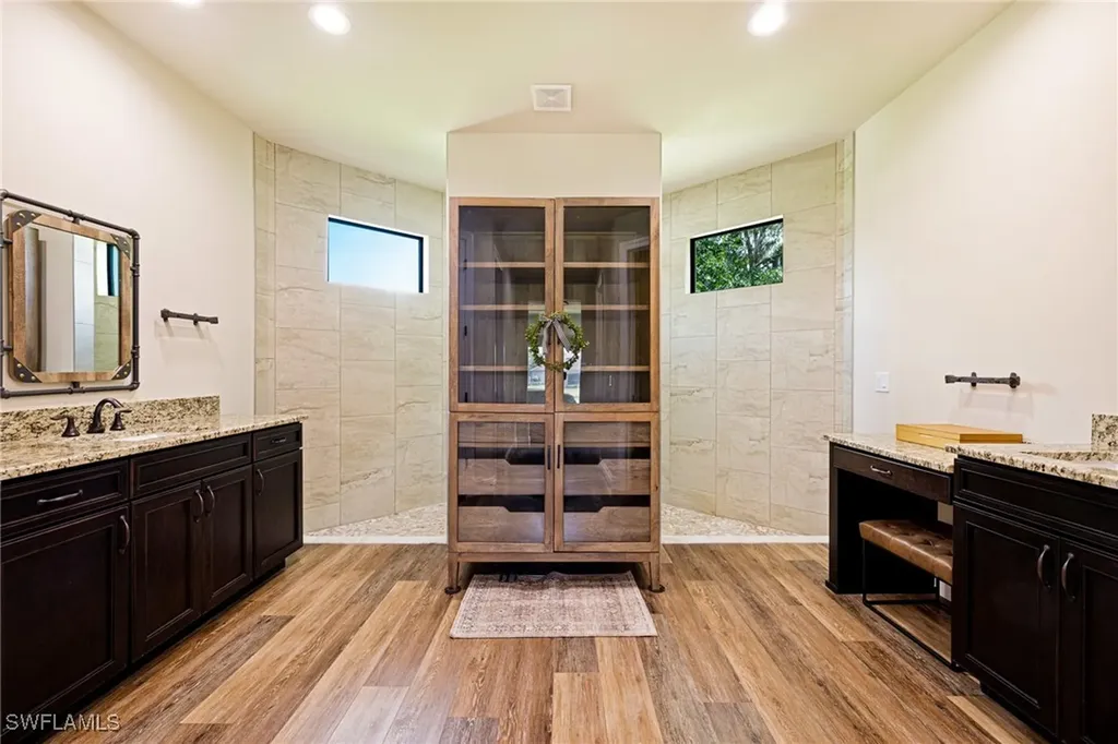 16630 Willow Point Court Alva FL 33920