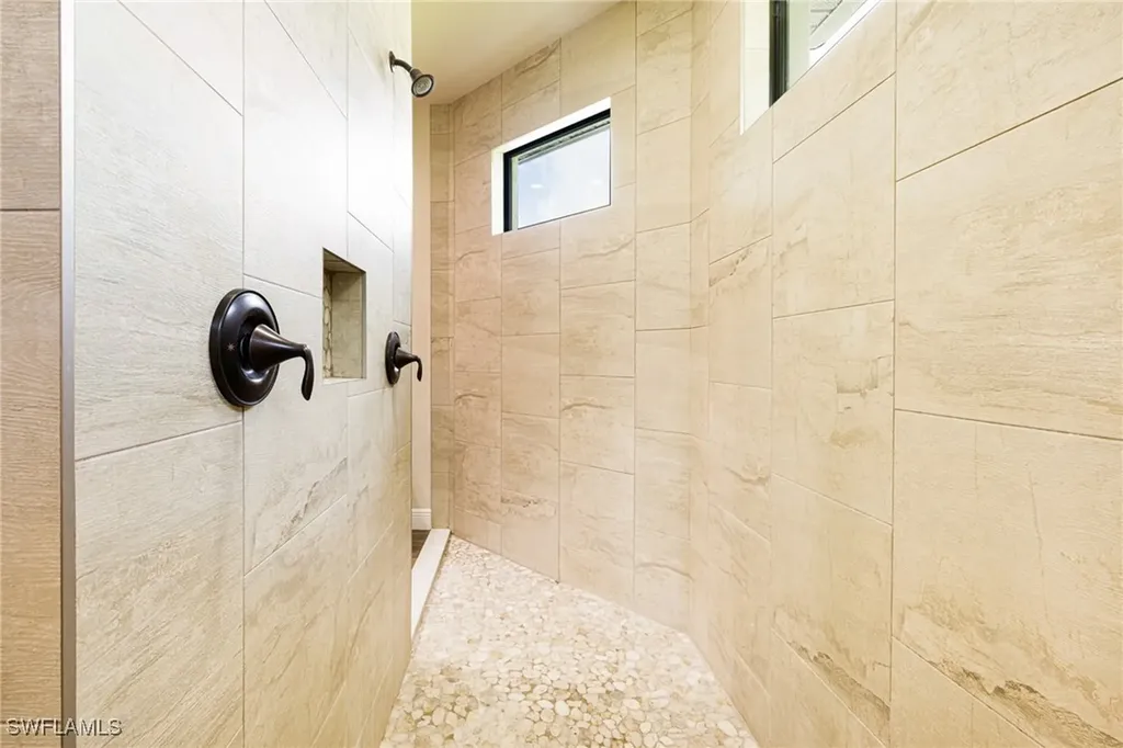 16630 Willow Point Court Alva FL 33920